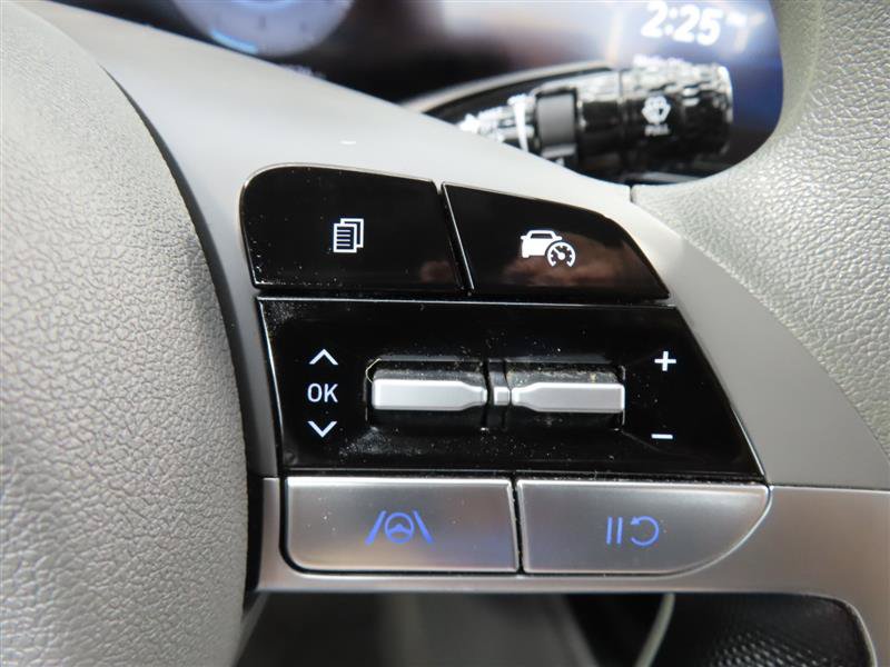 Used 2024 Hyundai Elantra SEL FWD image 20
