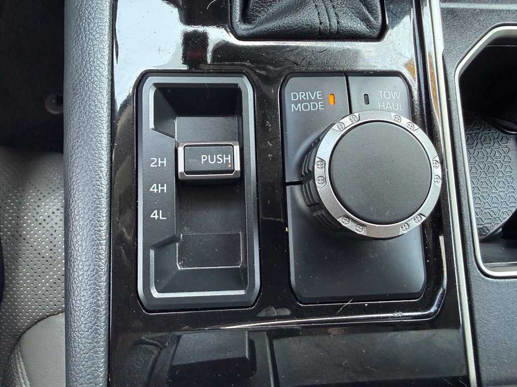 Used 2023 Toyota Tundra Limited AWD/4WD image 35