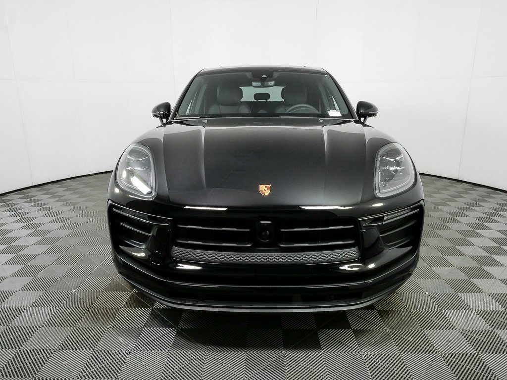 New 2026 Porsche Macan image 37