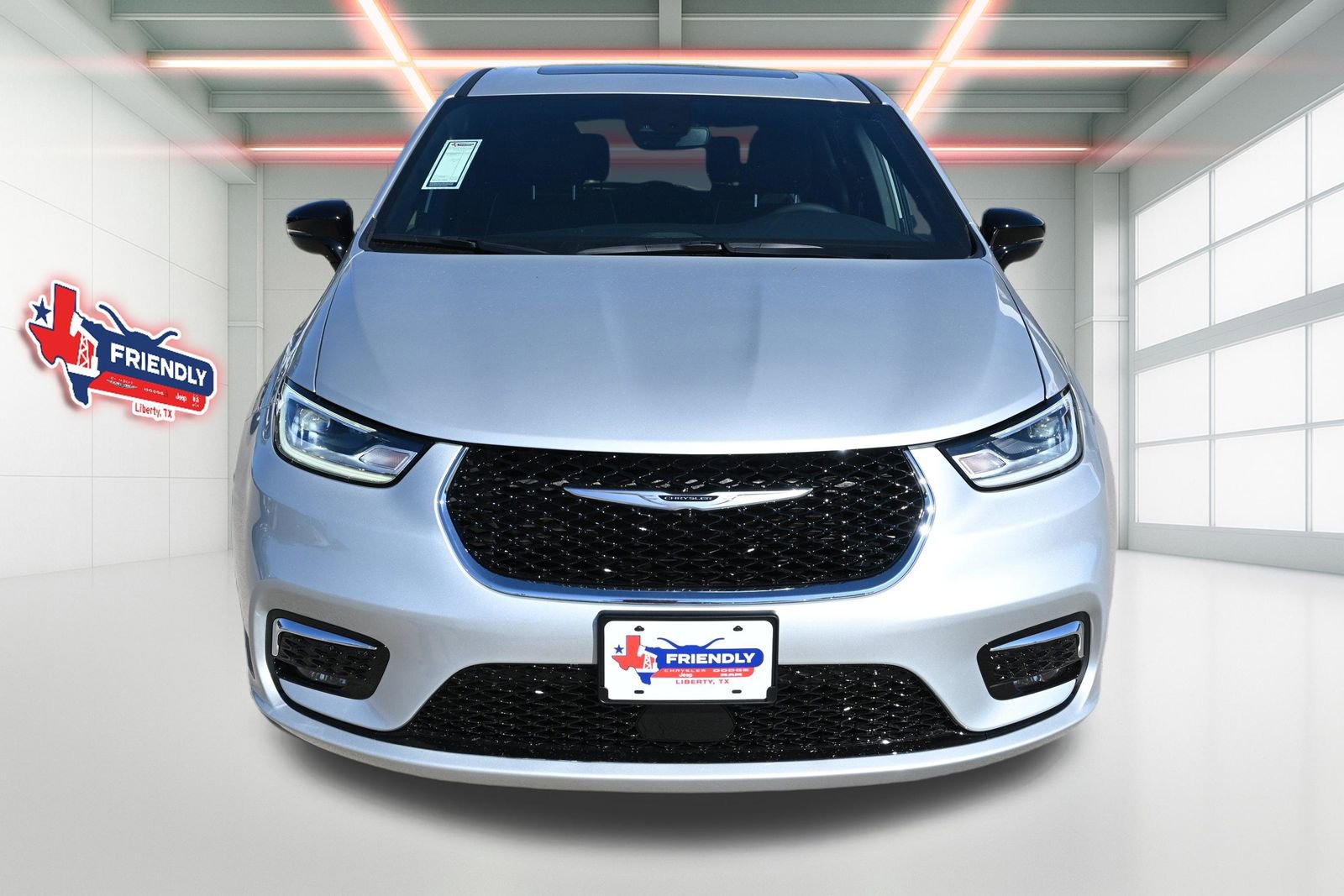 New 2026 Chrysler Pacifica Limited image 5