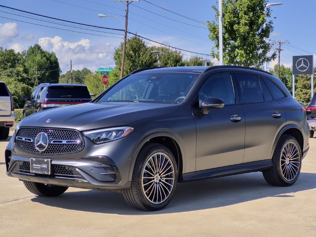 Certified 2026 Mercedes-Benz GLC 300 4MATIC image 3