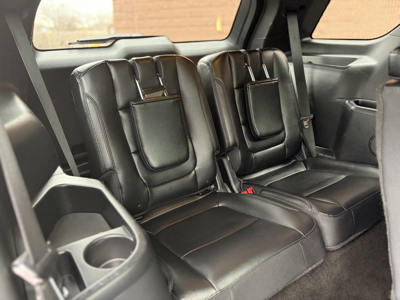 Used 2016 Ford Explorer XLT w/ Equipment Group 202A image 20