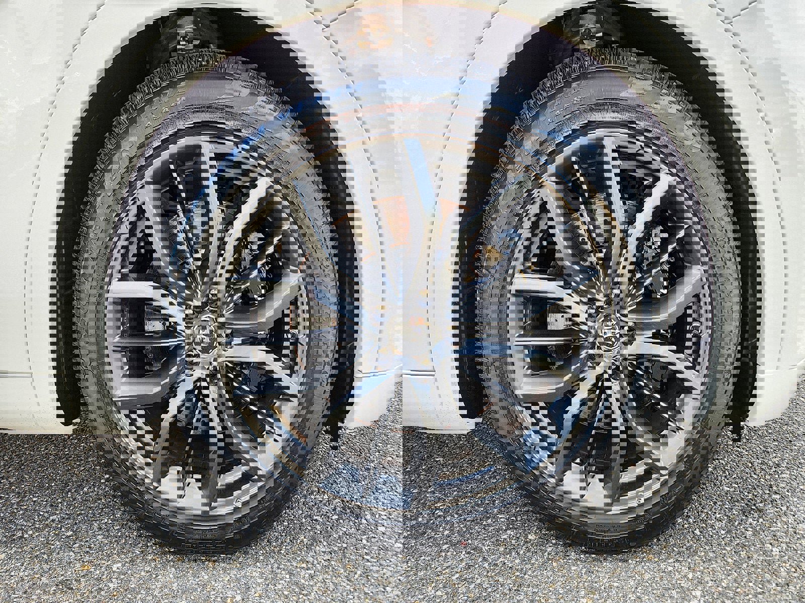 New 2024 Maserati Levante GT Ultima image 5