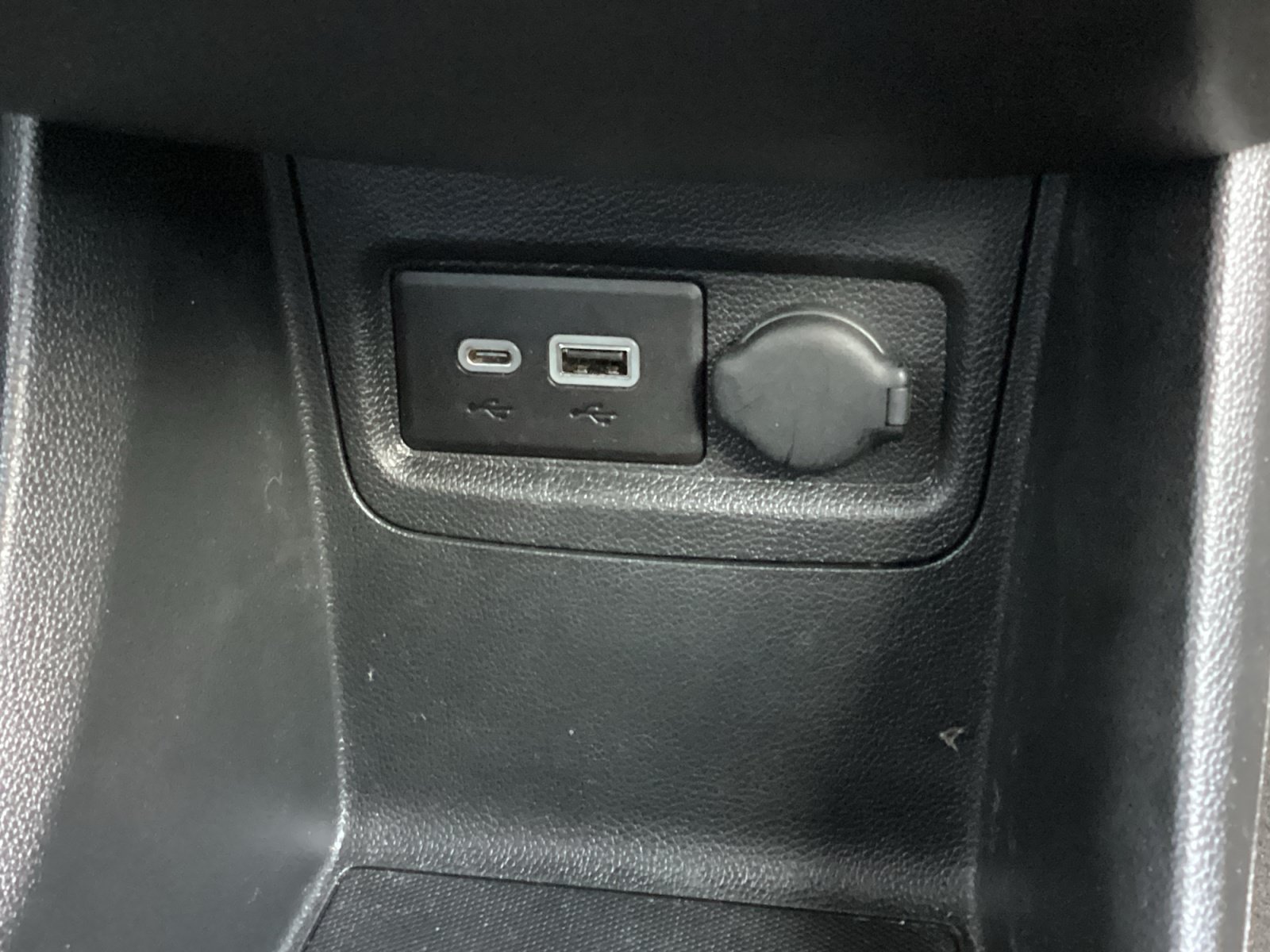 Used 2021 Chevrolet Spark LT FWD image 23