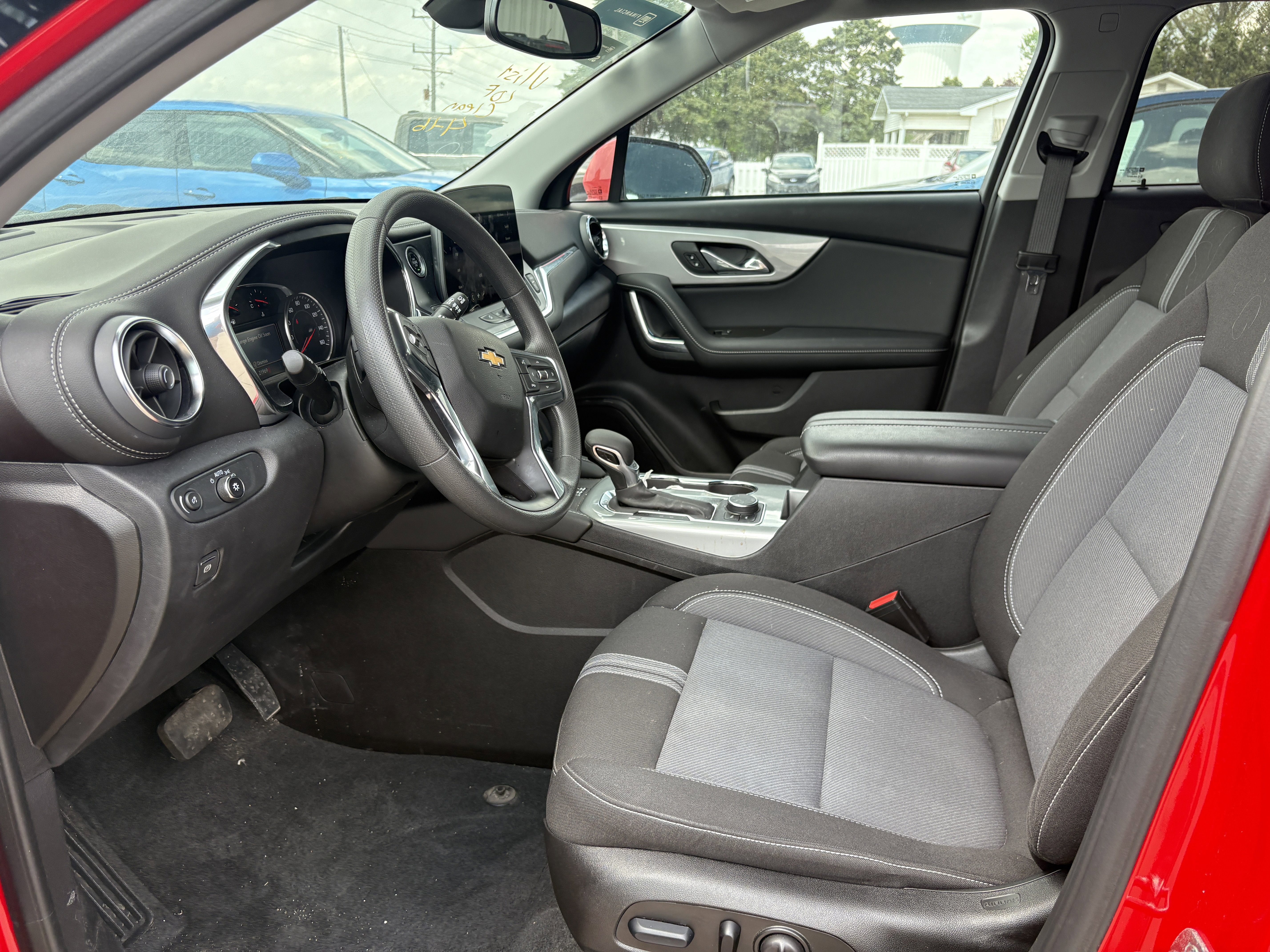 Used 2024 Chevrolet Blazer LT w/ Convenience Package image 6