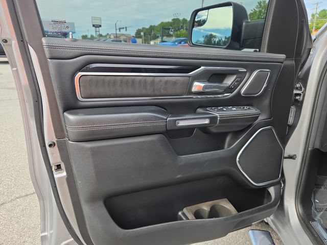 Used 2021 RAM 1500 Laramie AWD/4WD image 11