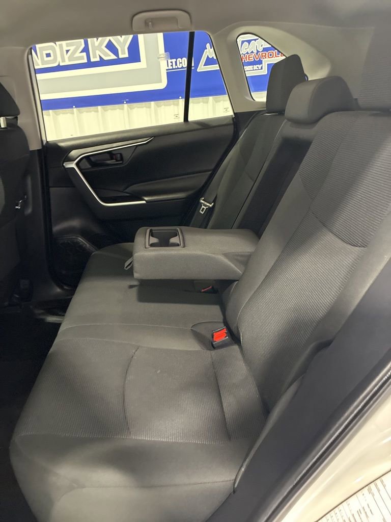 Used 2024 Toyota RAV4 LE image 28