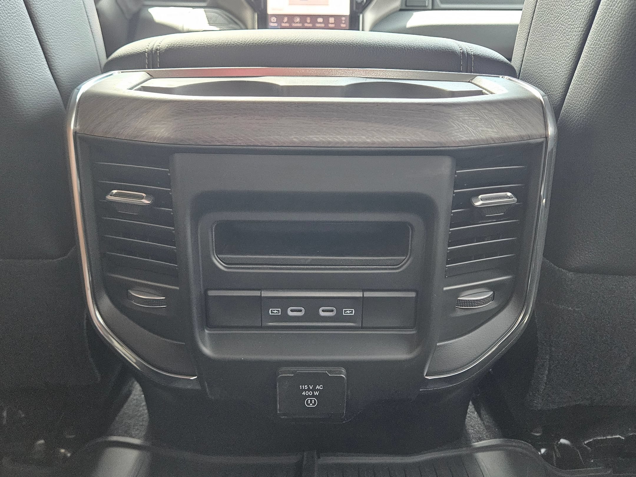 New 2026 RAM 2500 Laramie w/ Sport Appearance Package AWD/4WD image 24