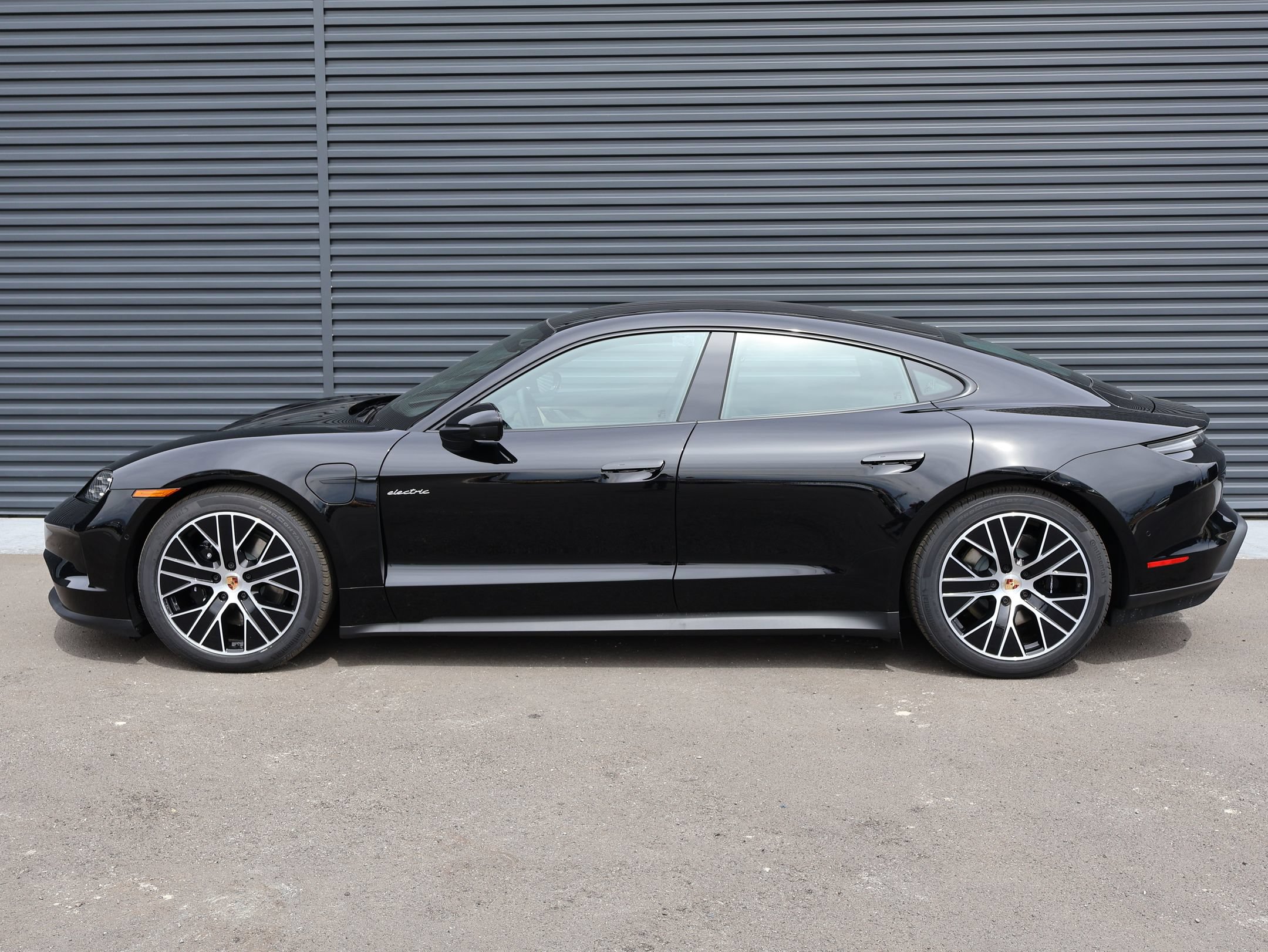 New 2026 Porsche Taycan AWD/4WD image 2