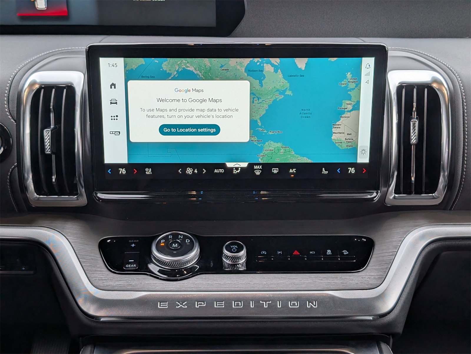 New 2025 Ford Expedition Max Platinum w/ Driver's Package image 17