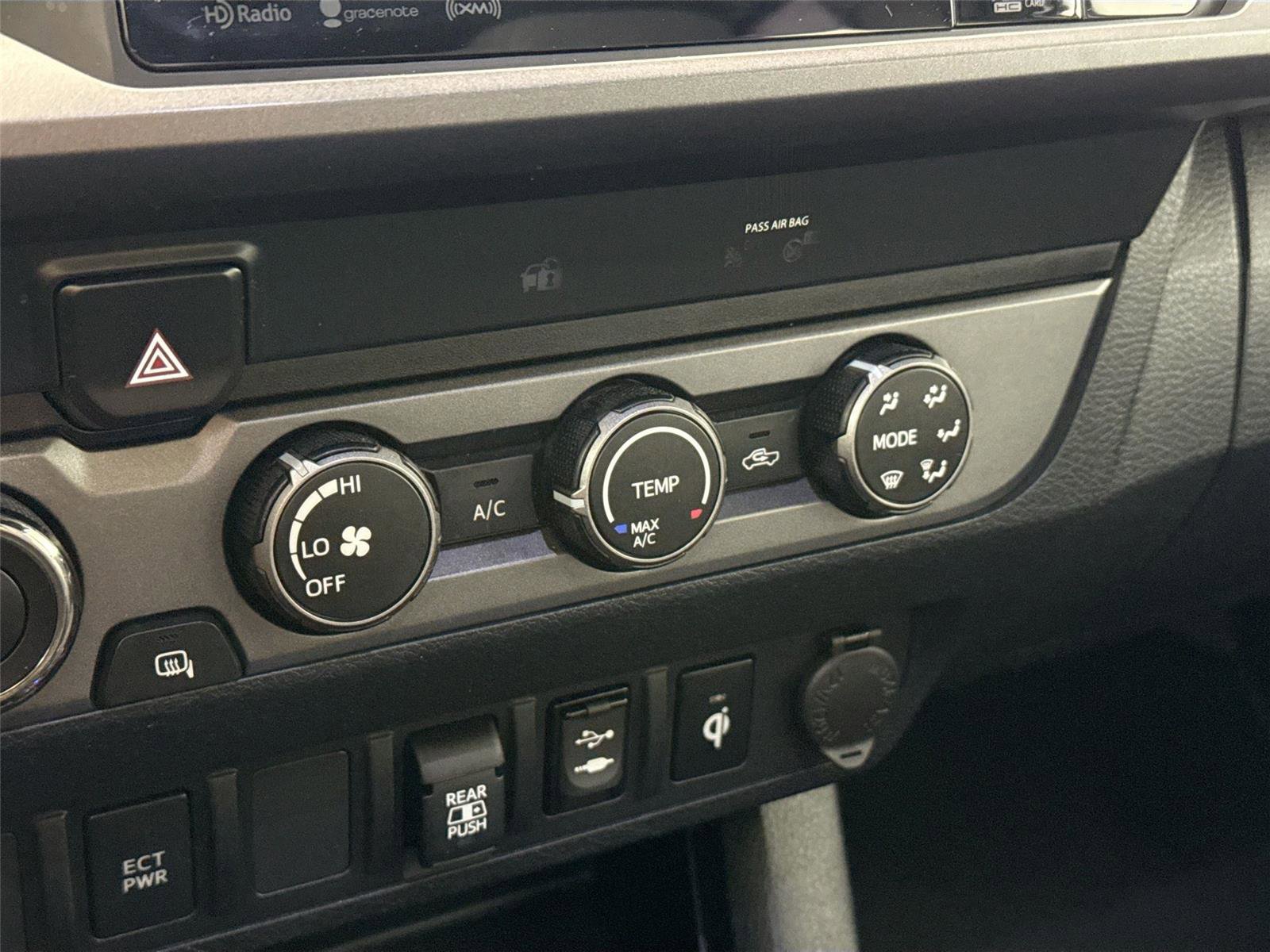 Used 2019 Toyota Tacoma TRD Off-Road image 25