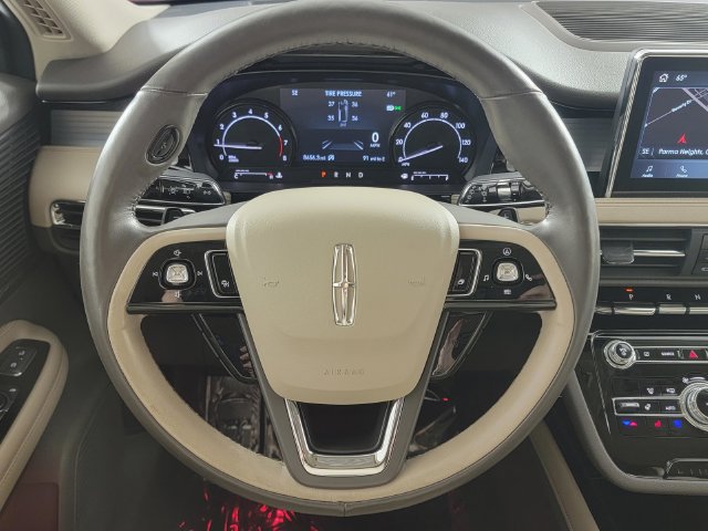Used 2021 Lincoln Corsair AWD image 26