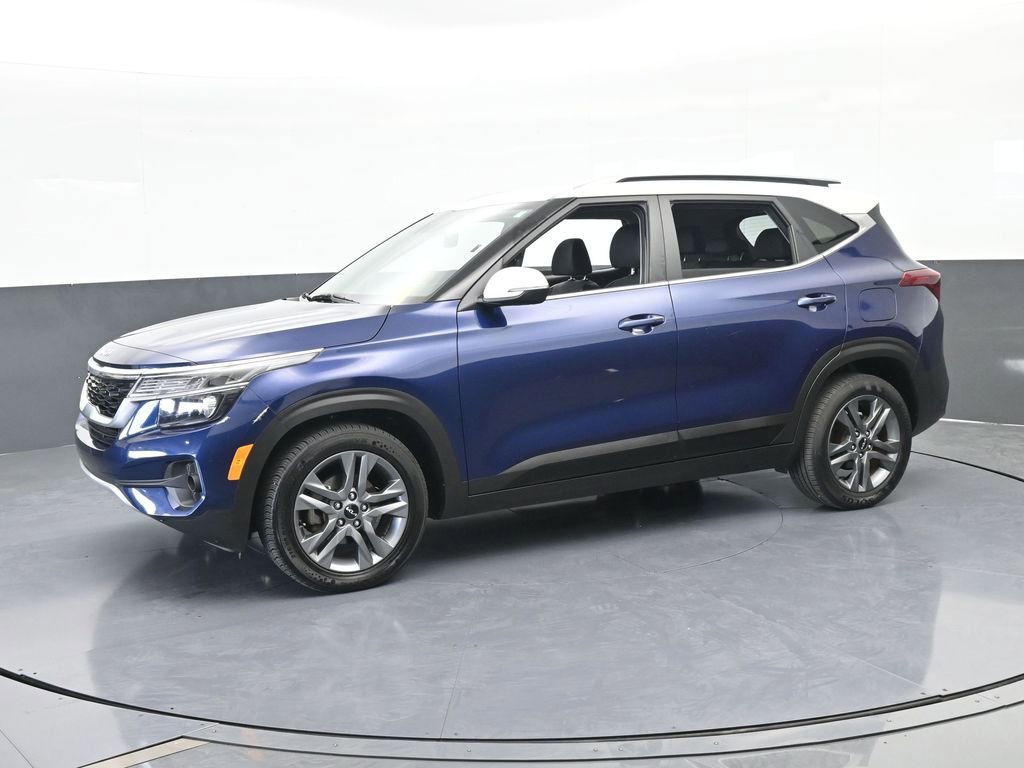 Used 2023 Kia Seltos S image 2