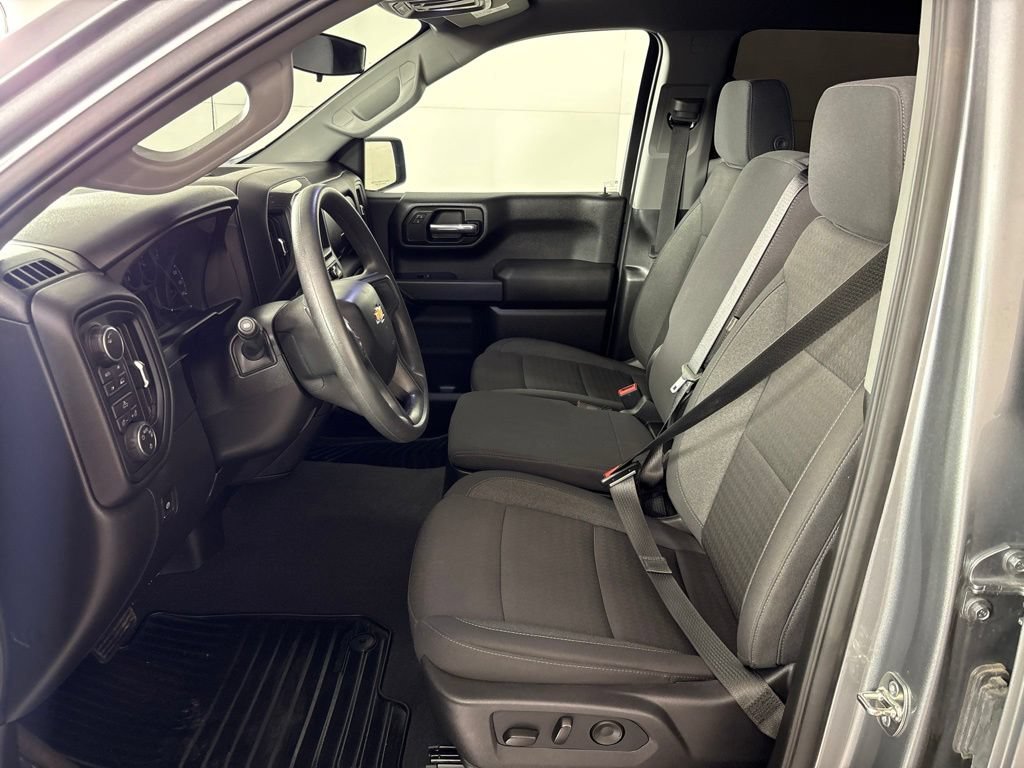 Certified 2026 Chevrolet Silverado 1500 Custom AWD/4WD image 27