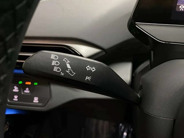 Used 2023 Volkswagen ID.4 Pro S Plus RWD image 38