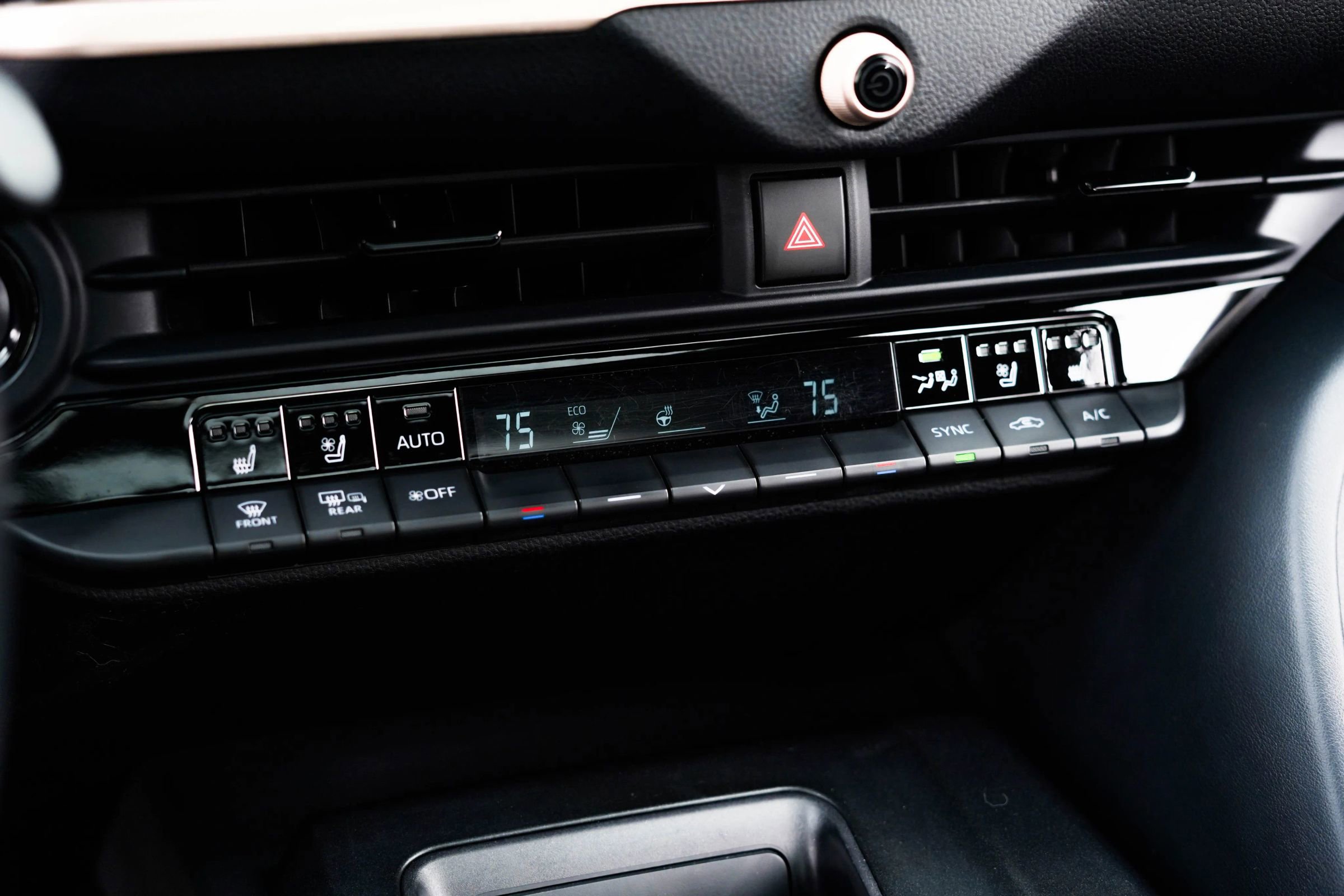 Used 2023 Toyota Crown Platinum image 22