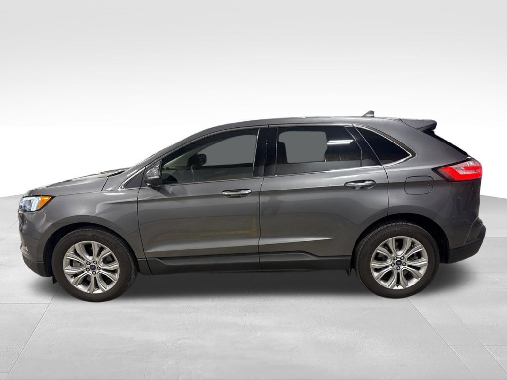 Used 2022 Ford Edge Titanium AWD/4WD image 10