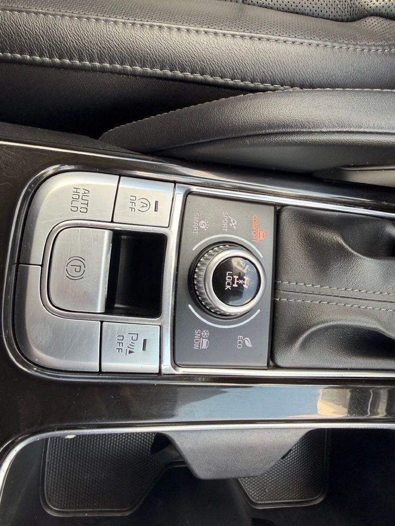 Used 2020 Kia Telluride EX AWD/4WD image 19