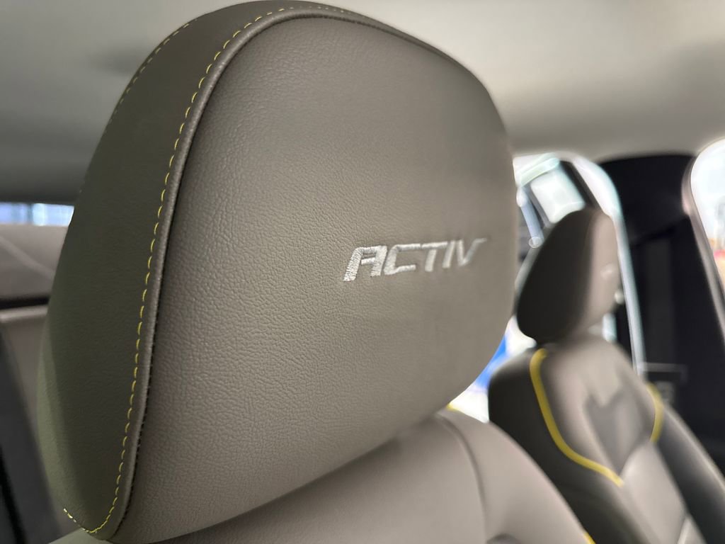 New 2026 Chevrolet Trax ACTIV FWD image 36