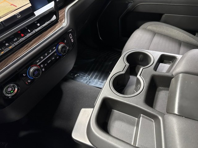 Used 2024 Chevrolet Silverado 1500 LT image 19