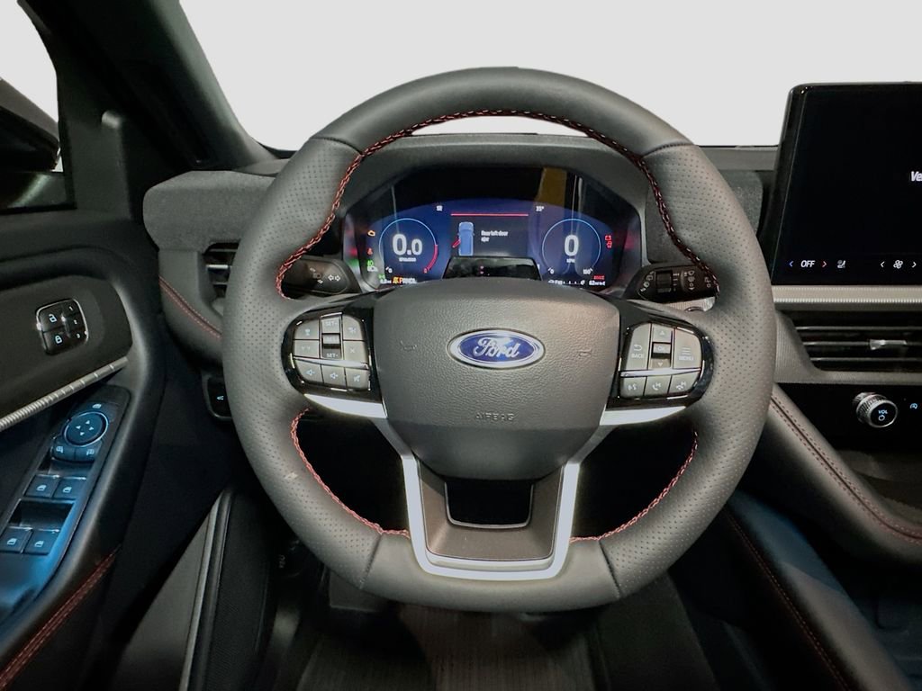 New 2026 Ford Explorer ST-Line w/ ST-Line Street Pack AWD/4WD image 9