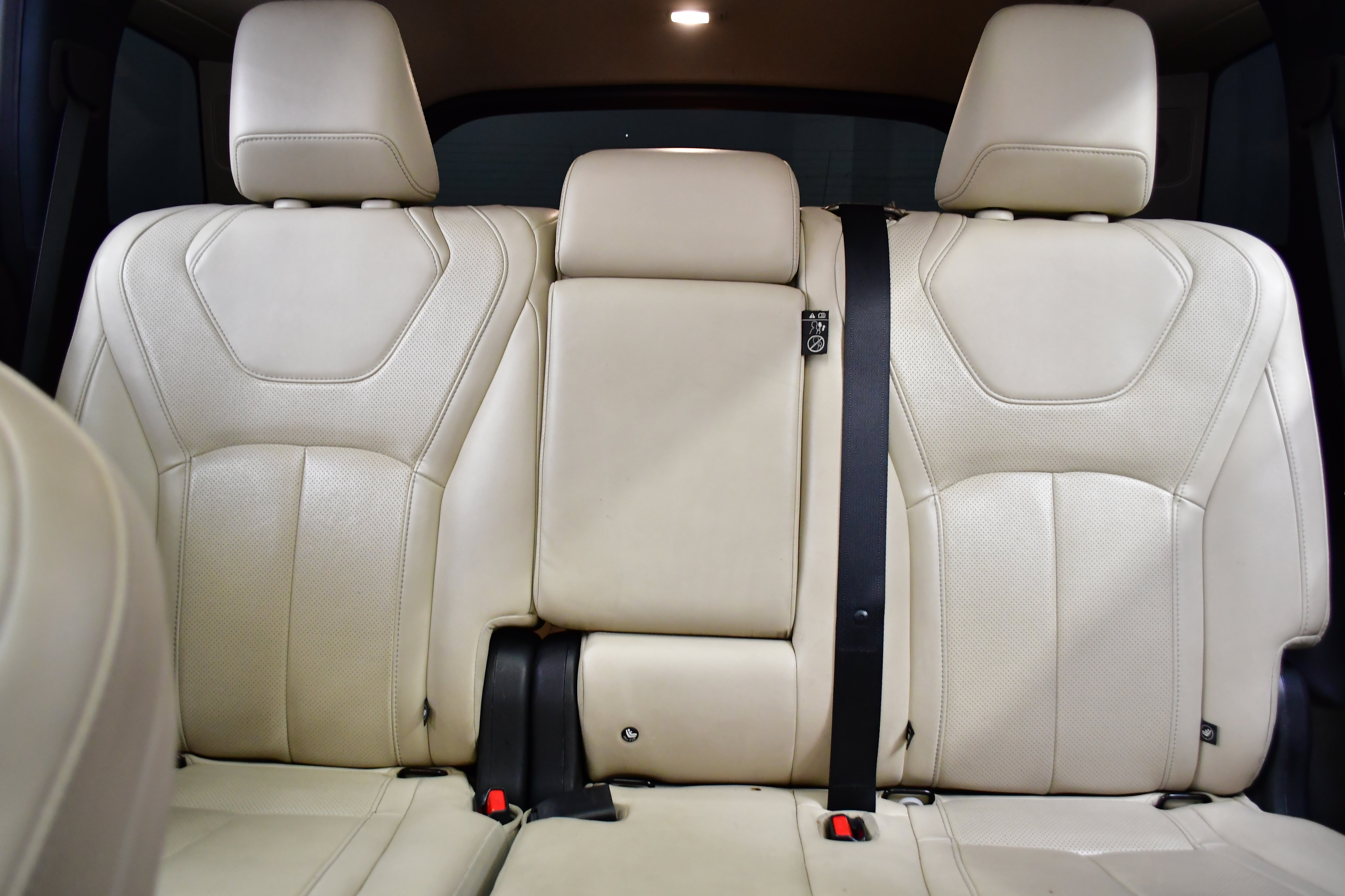 Used 2023 INFINITI QX60 Luxe w/ Cargo Package image 13