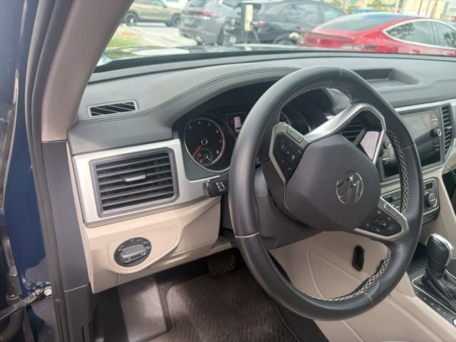 Used 2021 Volkswagen Atlas SE w/ Panoramic Sunroof Package AWD/4WD image 18
