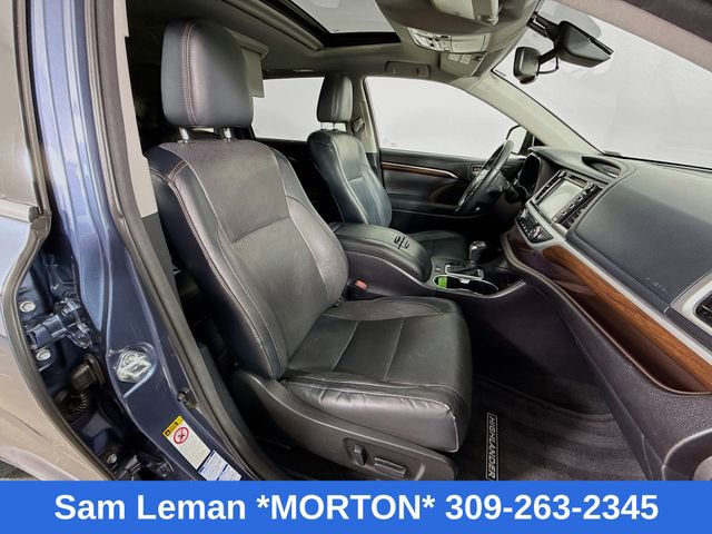 Used 2015 Toyota Highlander Limited image 32