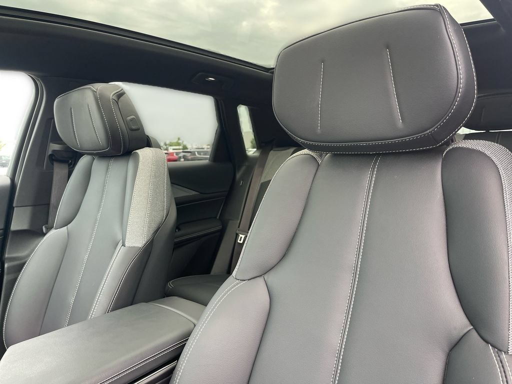 Certified 2024 Cadillac Lyriq Tech w/ Driver Assist Package AWD/4WD image 8