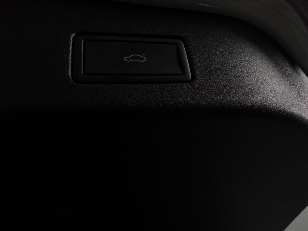 Used 2022 Volkswagen ID.4 Pro S image 30