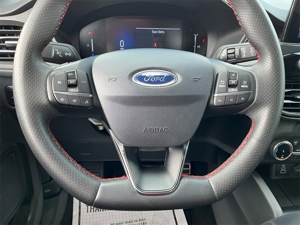 Used 2024 Ford Escape ST-Line w/ Cold Weather Package image 33