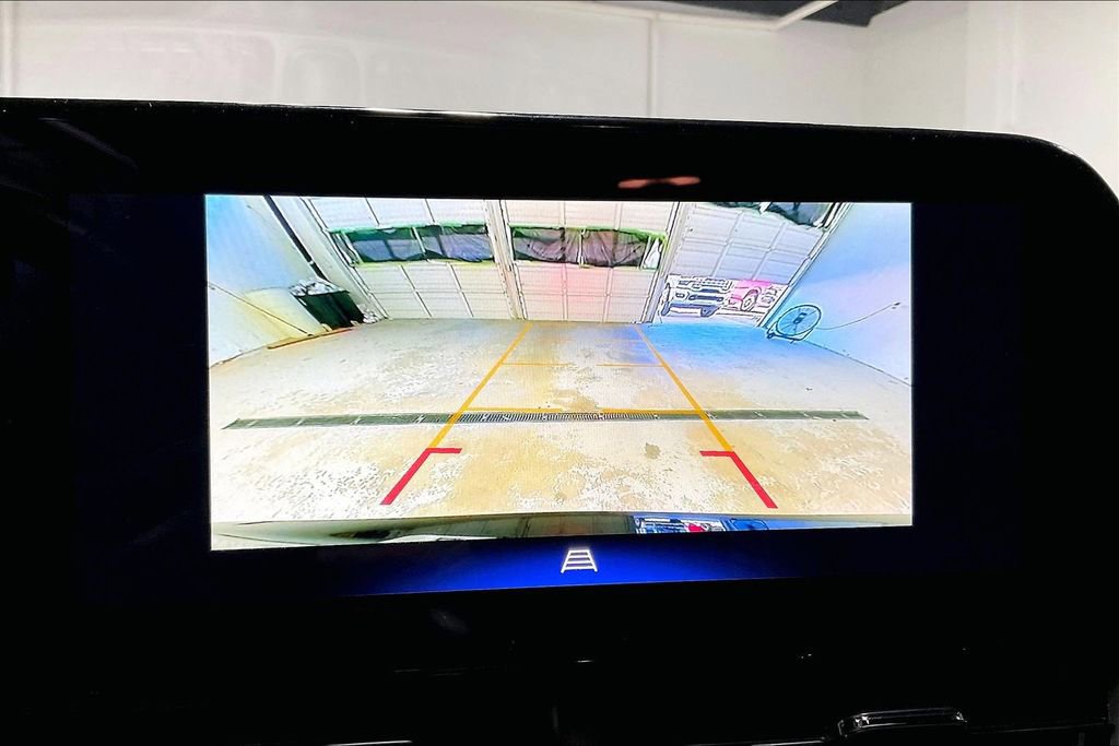 Used 2025 Chevrolet Trax RS w/ Sunroof Package image 30