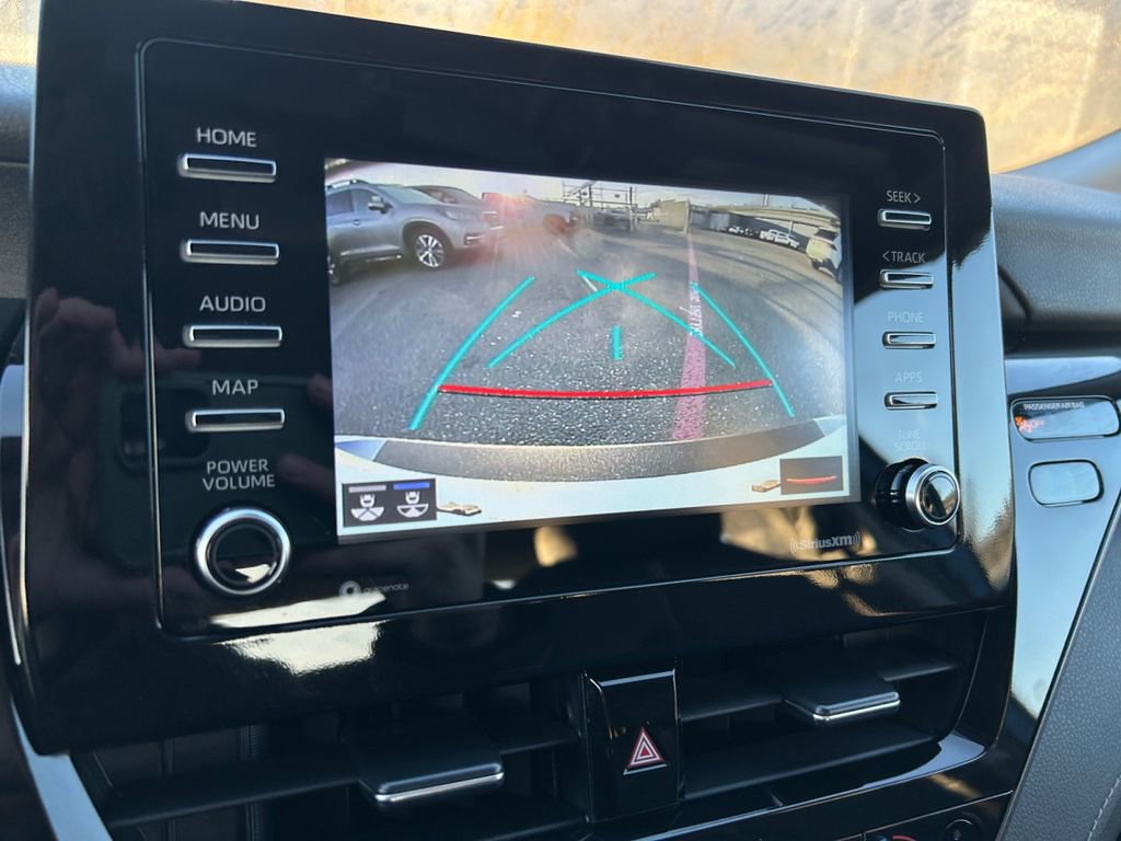 Used 2024 Toyota Camry SE w/ Cold Weather Package FWD image 19