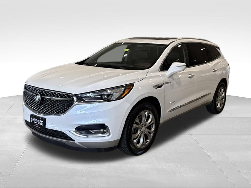 Used 2018 Buick Enclave Avenir w/ Avenir Technology Package AWD/4WD image 3