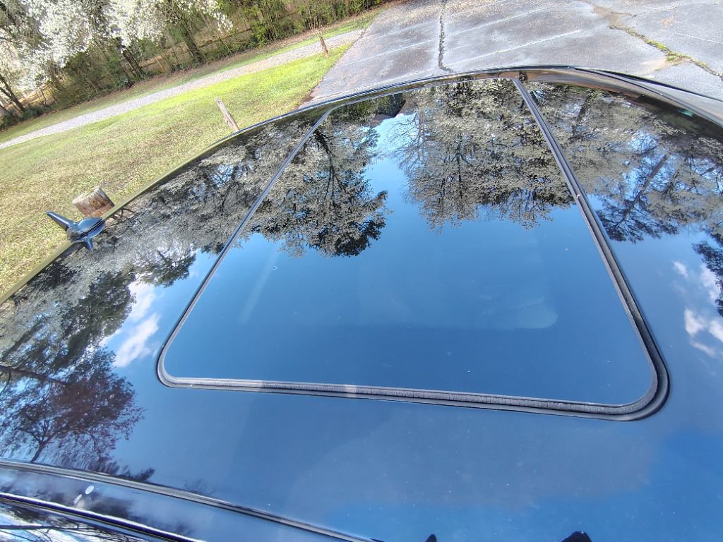 Used 2007 Mercedes-Benz CLK 350 Coupe image 12