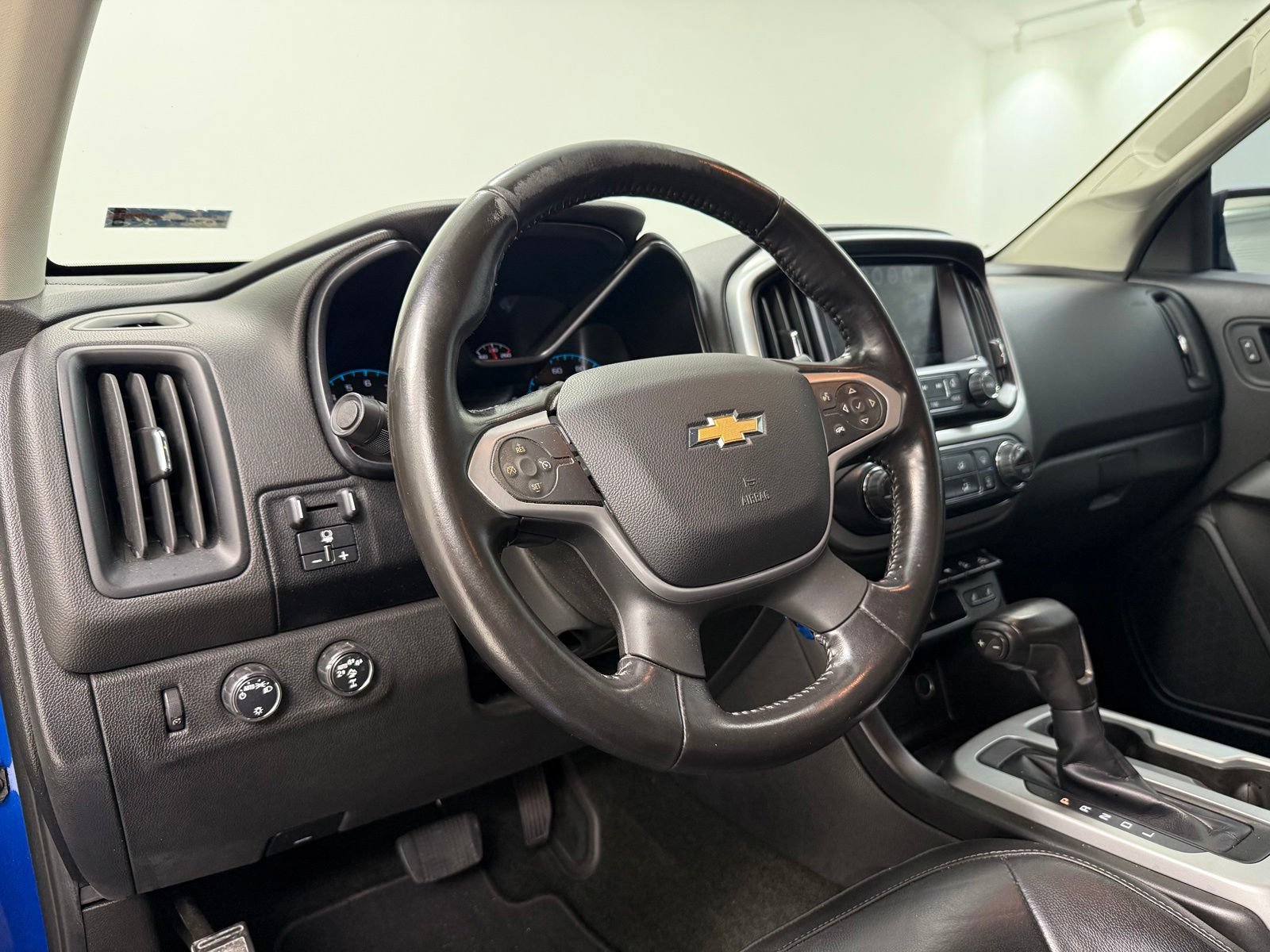 Used 2018 Chevrolet Colorado ZR2 AWD/4WD image 16