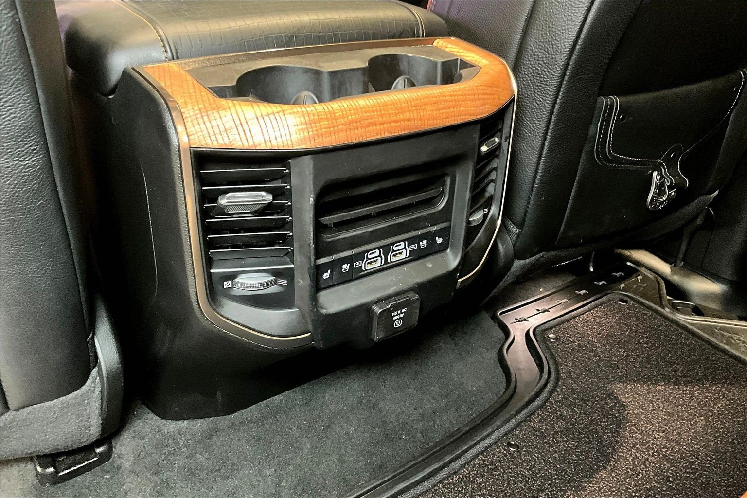 Used 2023 RAM 1500 Limited w/ Trailer Tow Group AWD/4WD image 12