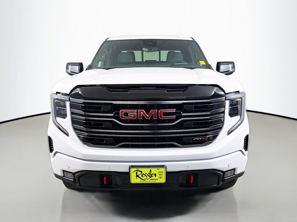 Used 2025 GMC Sierra 1500 AT4 w/ AT4 Premium Package AWD/4WD image 2