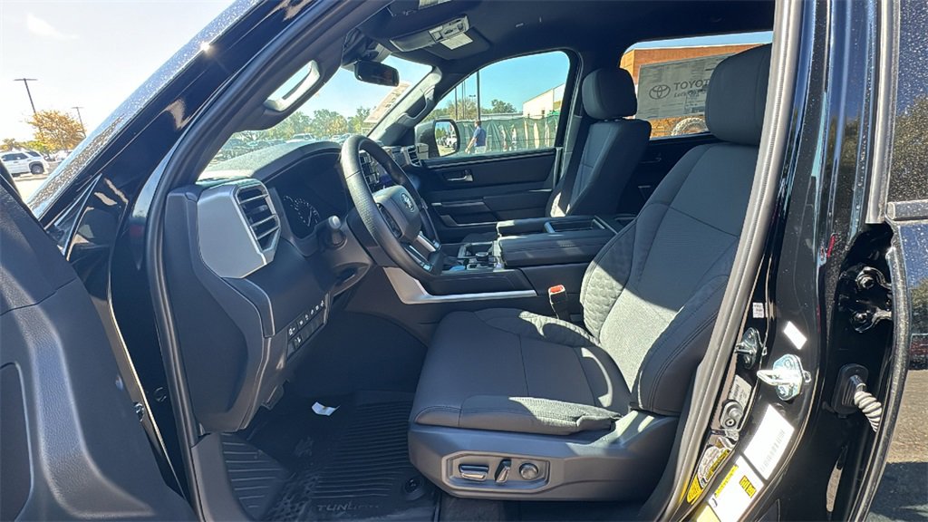 New 2026 Toyota Tundra SR5 image 18