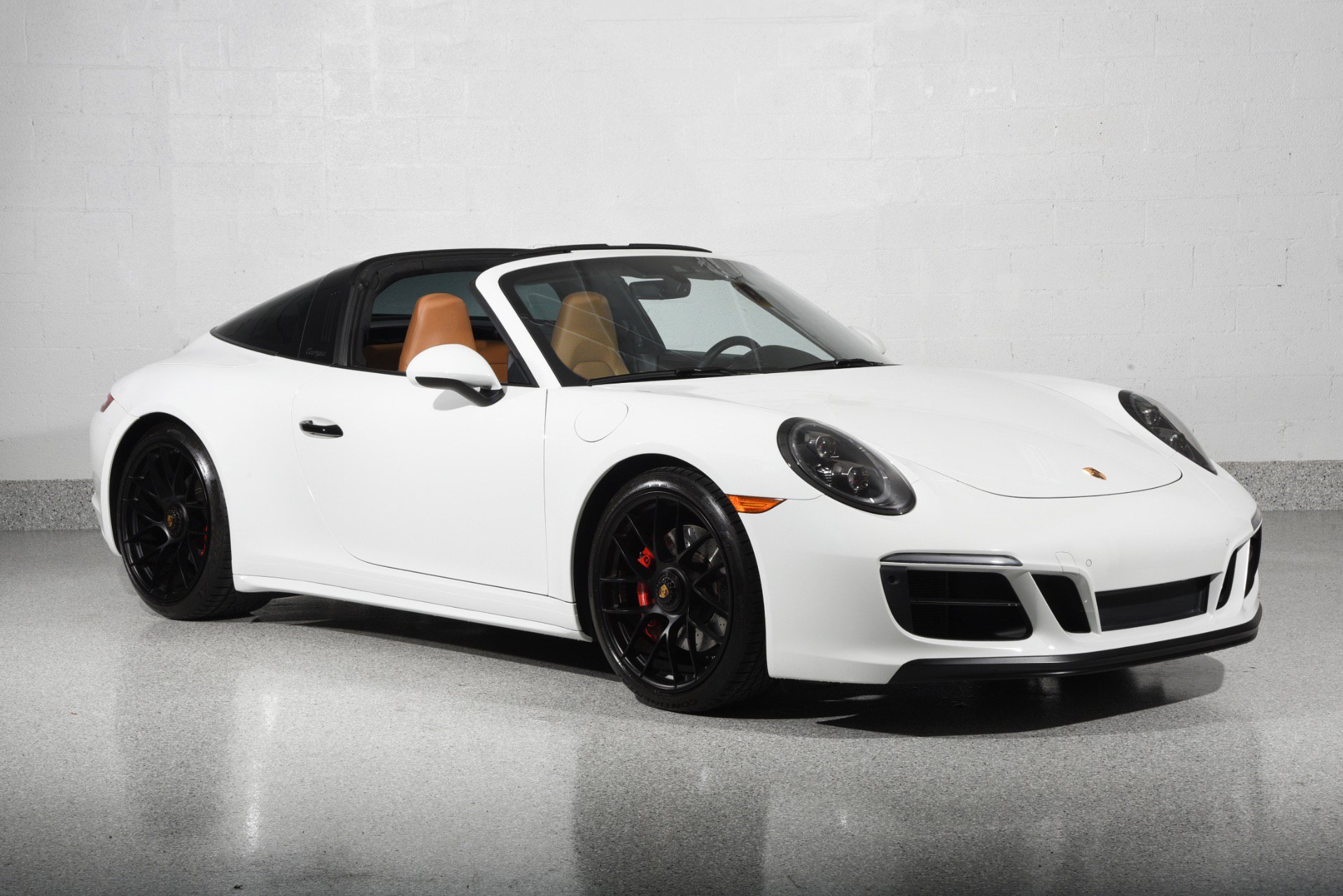 Used 2019 Porsche 911 Targa 4 GTS AWD/4WD image 8