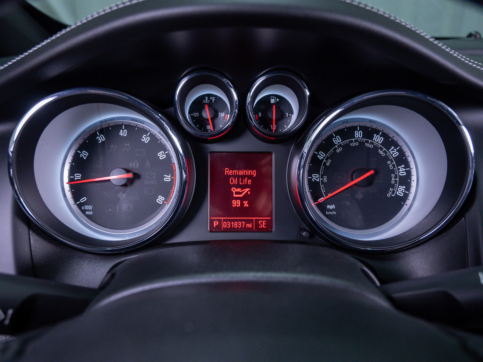 Used 2018 Buick Cascada Premium image 23