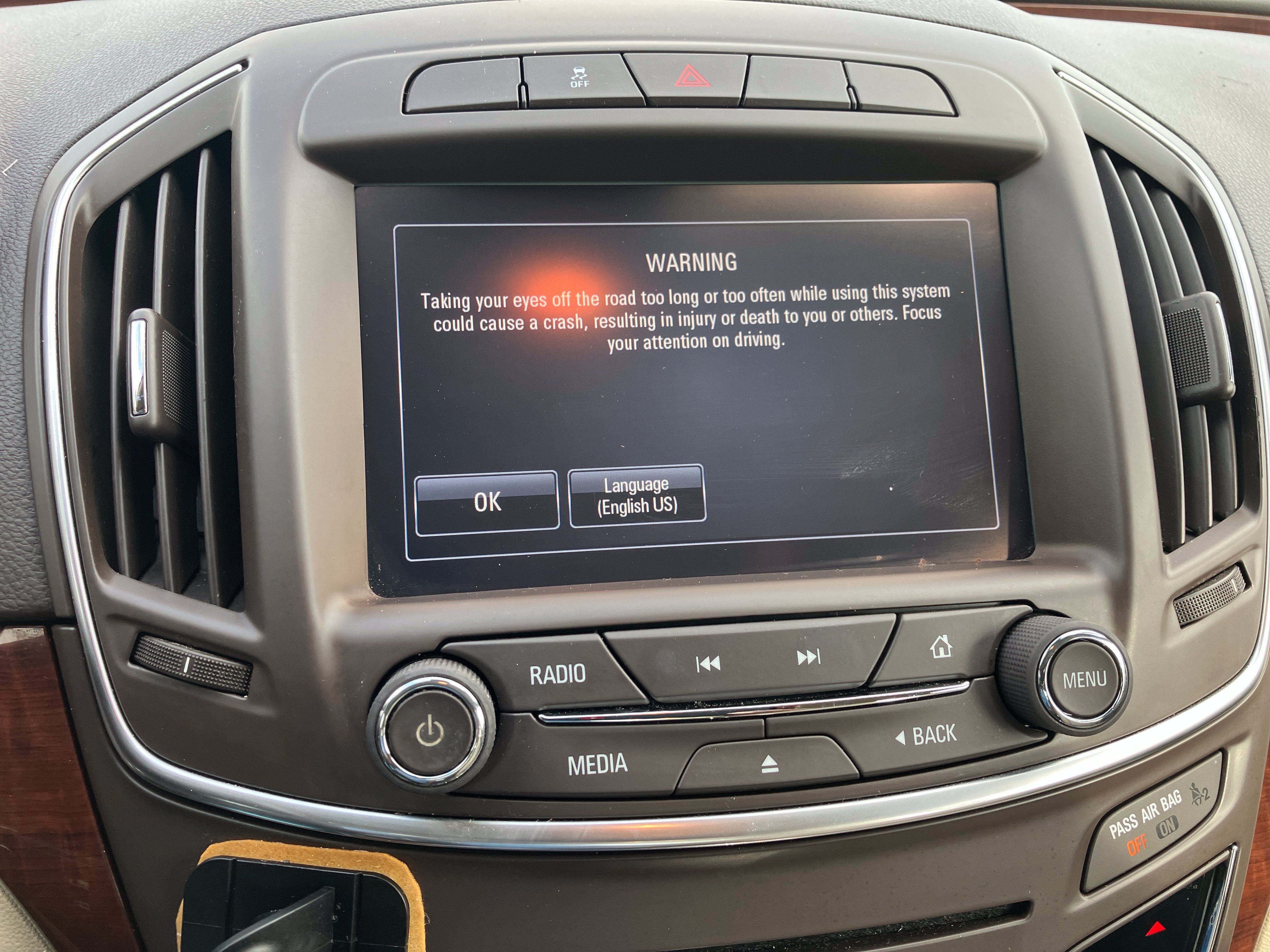 Used 2015 Buick Regal FWD image 22