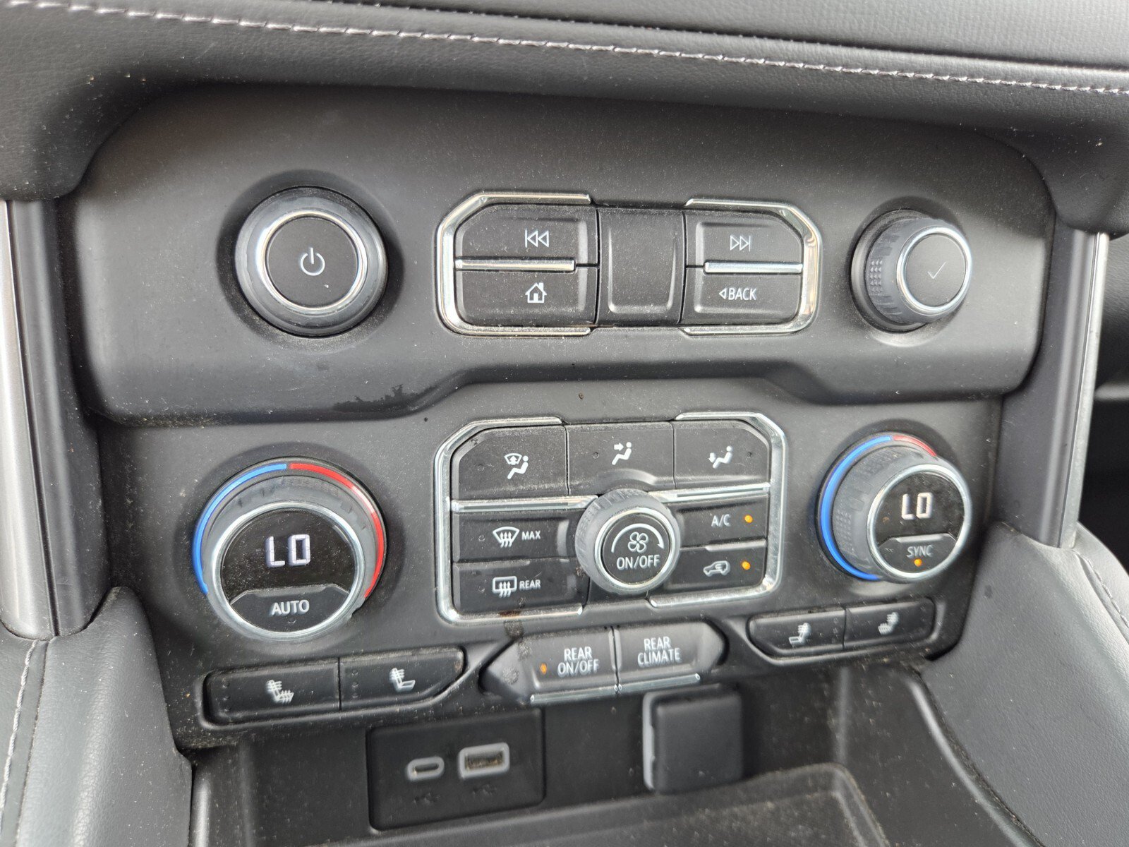 Certified 2023 Chevrolet Tahoe LT RWD image 27