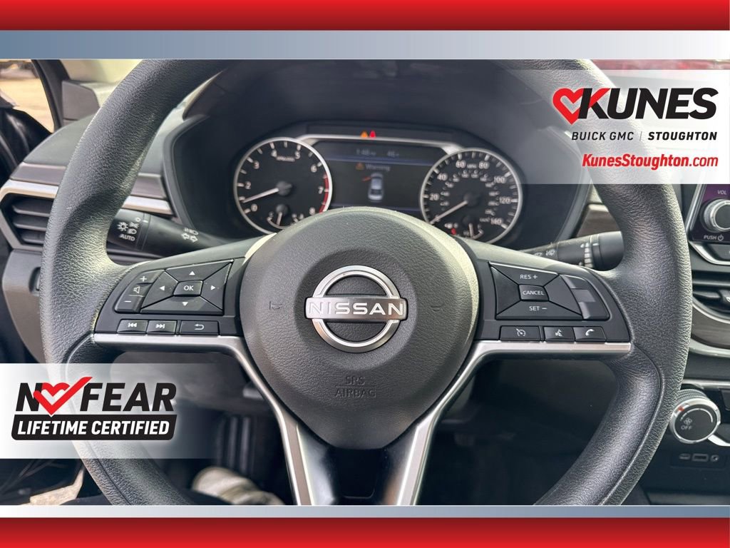 Used 2024 Nissan Altima 2.5 SV AWD/4WD image 25