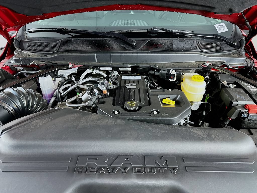 New 2026 RAM 3500 Laramie AWD/4WD image 17