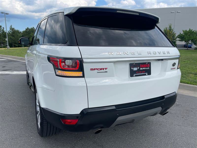 Used 2016 Land Rover Range Rover Sport SE AWD/4WD image 28