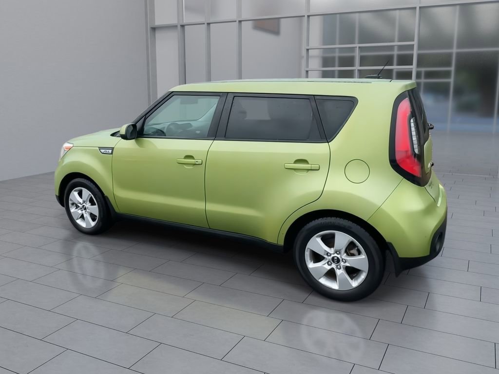Used 2017 Kia Soul w/ Convenience Package image 6