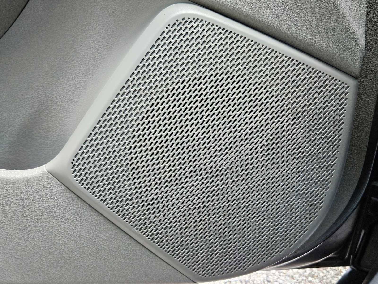 Certified 2025 Kia Soul LX FWD image 24