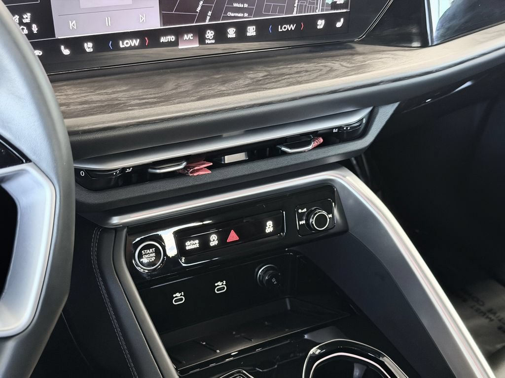 Certified 2025 Audi Q5 Premium w/ Premium Plus AWD/4WD image 20