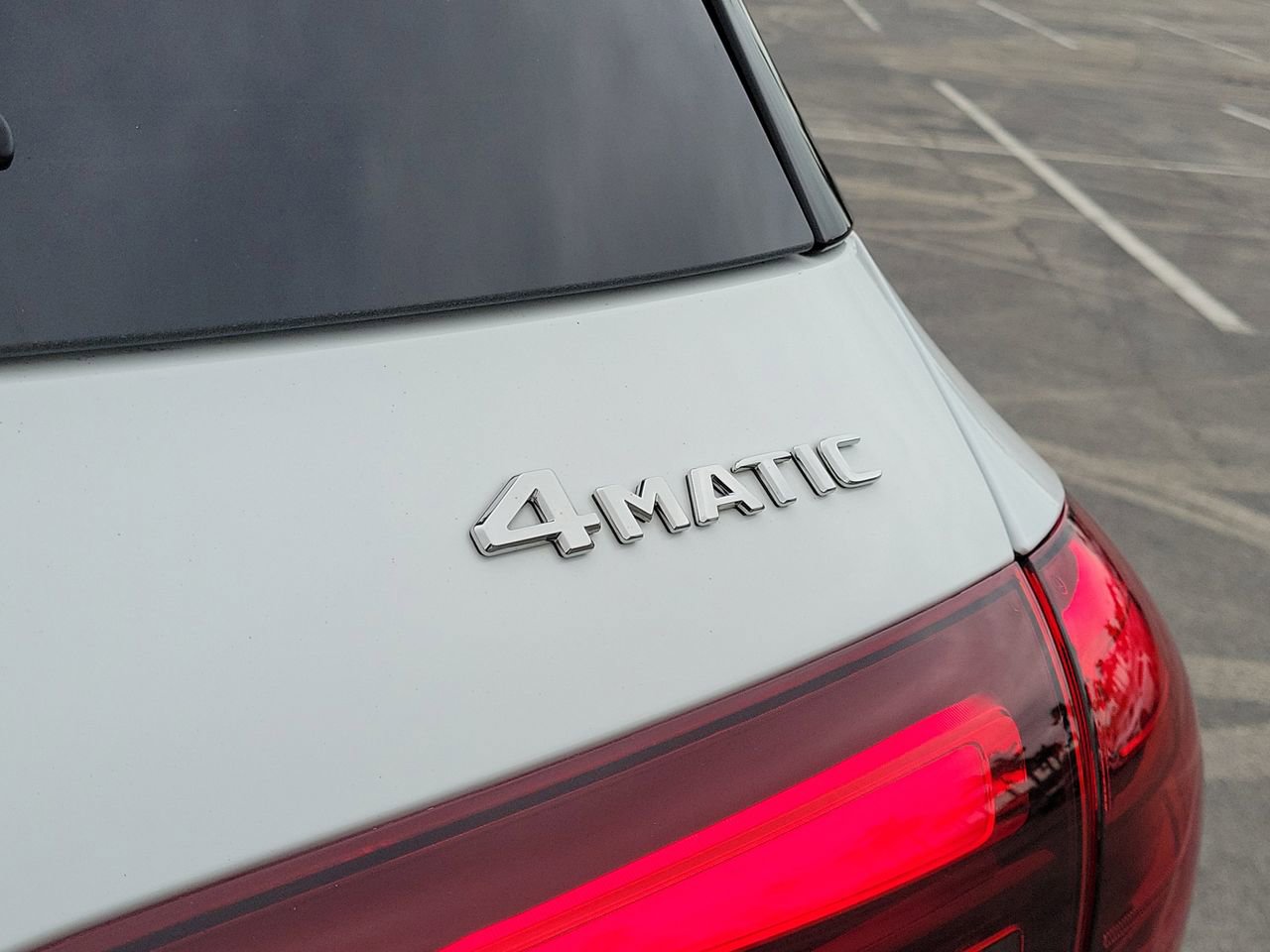 Certified 2025 Mercedes-Benz GLE 450e 4MATIC image 8